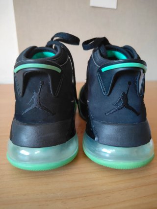 Nike Jordan Mars 270 Zapatilla Negra y Verde