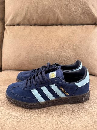 Adidas Spezial Azul y Blanco