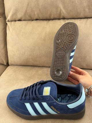 Adidas Spezial Azul y Blanco