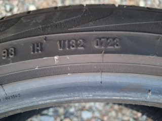 Neumáticos 255/40 R20