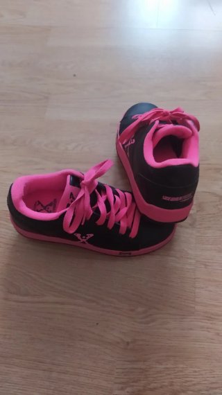 Zapatillas con ruedas Sidewalk Sports Talla 35