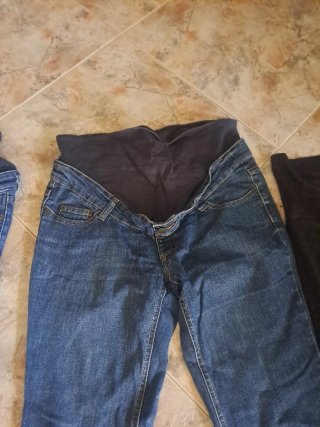 2 Pantalones Vaqueros Premamá y 1 mallas