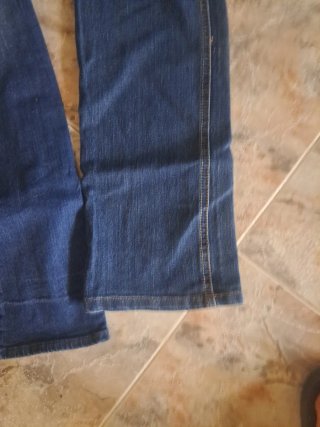 2 Pantalones Vaqueros Premamá y 1 mallas