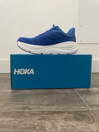 Zapatillas Hoka Bondi 9 Azul precio en tienda 180€