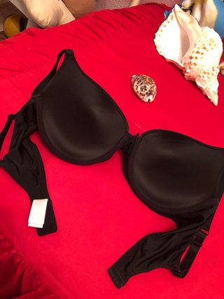 Bikini negro talla 50 la braguita y sujetador 100