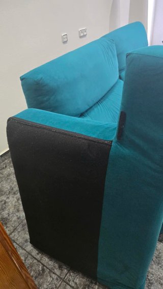 Sofá 2 plazas azul turquesa