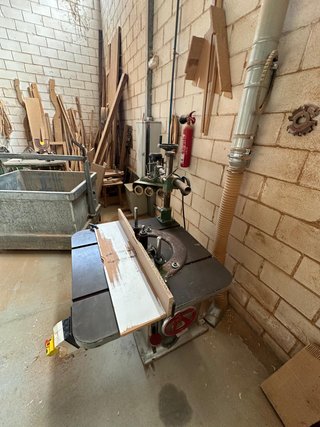 Tupi con alimentador para carpintería