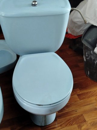 Conjunto Roca: Lavabo, Bidé y Váter Azul