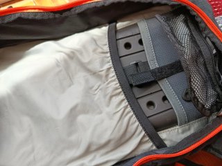 Mochila USWE Patriot 15L Protector