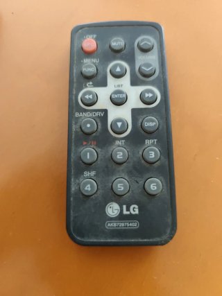 LG Autorradio CD/MP3/WMA Bluetooth