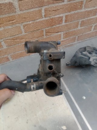 Caja termostato Citroen Peugeot Completa