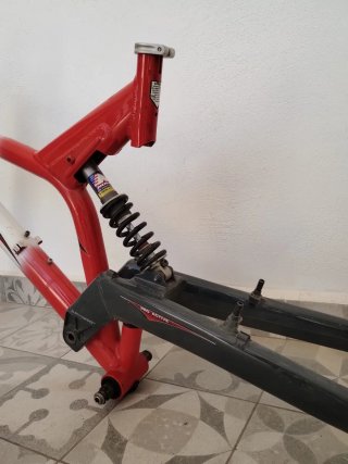 Cuadro K2 4000 + Horquilla Noleen