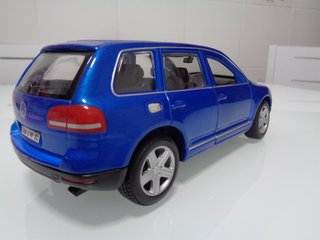 Volkswagen Touareg 1/24