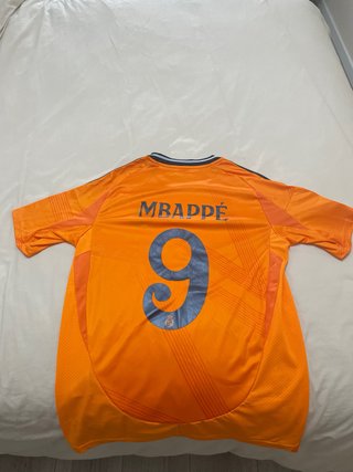 Camiseta Real Madrid Naranja Mbappe