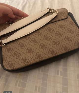 Bolso Guess Beige y Marrón