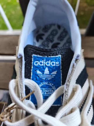 Adidas SL 72 Beige/Negro Talla 46.5