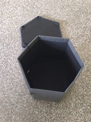 Puf Hexagonal Ikea Gris con Almacenaje