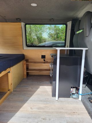 Ford Transit camperizada y homologada