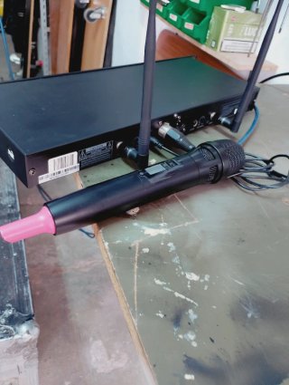 Receptor Inalámbrico RSF 300 UHF profecional