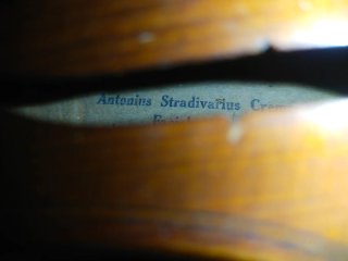 Violín para restaurar Antonius Stradivarius