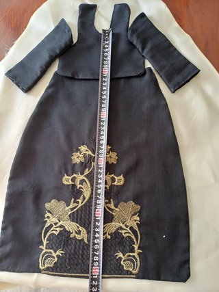 Falda negra bordada dorada 60cm