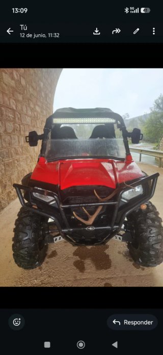 Polaris RZR 800 Rojo de segunda mano por 8.500 EUR en Puertollano