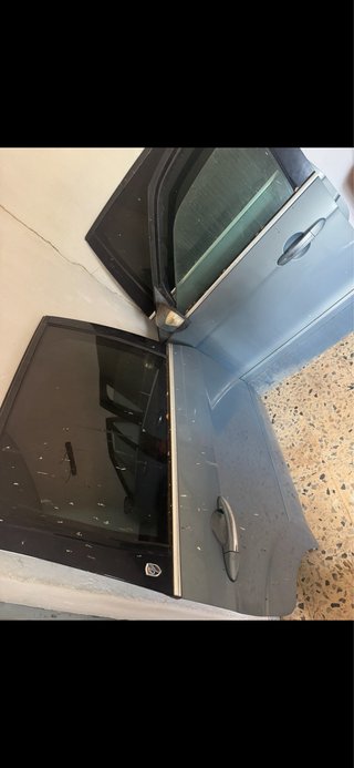 Puertas de ford galaxy 2009