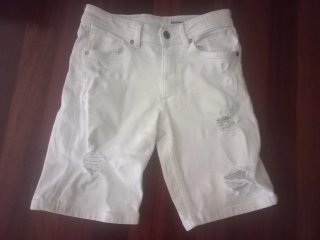 Pantalón corto vaquero Bershka blanco