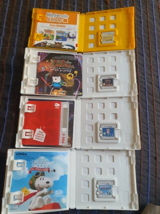 Pack 4 Juegos Nintendo 3DS: Big Hero, Snoopy, Pika