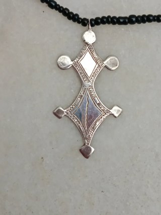 Collar corto plata colgante étnico