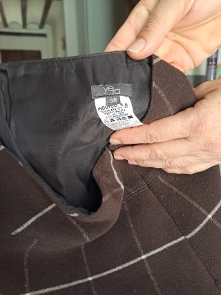 Falda corta cuadros invierno