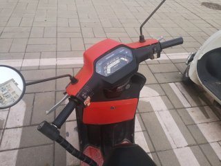 Honda Vision 50cc 2021 Negra/Roja