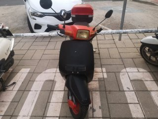 Honda Vision 50cc 2021 Negra/Roja