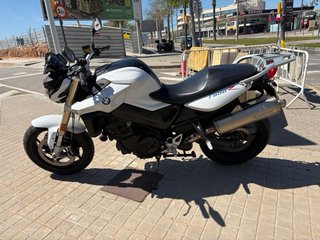 BMW F800R Blanca