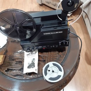 Proyector Super 8 Chinon SP-330