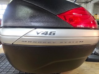 Baúl GIVI V46 Negro