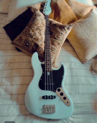 Bajo Marcus Miller V3P