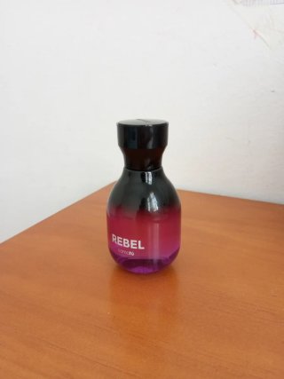 Perfume REBEL ComoTú Negro y Rosa