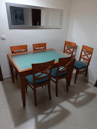 Mesa comedor y 6 sillas madera azul