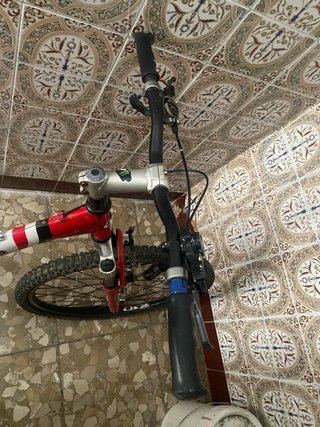 Bicicleta de montaña CONOR DE09