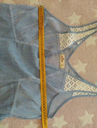 Top Hollister Rayas y Encaje