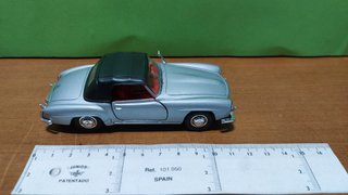MERCEDES BENZ 500K Y 190 SL   ( 1/36 )