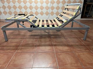 Cama Ortopédica Metálica Ajustable