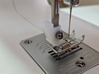 Máquina de coser Singer M1605 NUEVA