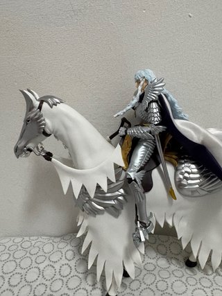 Figura S.H.Figuarts Griffith (Berserk)