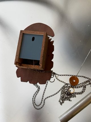 Reloj de cuco antiguo