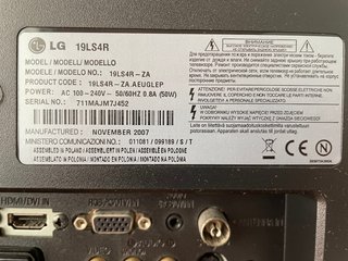 Monitor/TV LG 19" — funciona como monitor de PC