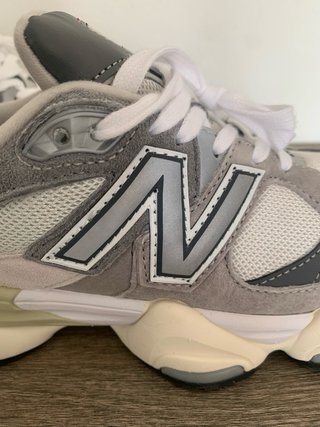 New Balance 9060 Grigio Bianco