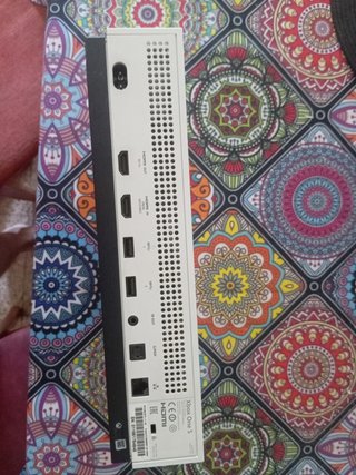 Xbox One S Blanca