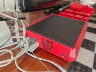 Nintendo Wii Mini Roja + Accesorios